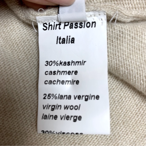 Shirt Passion Italia Women's Beige Ruffle Cardigan Sweater Size M Made In Italy - Picture 8 of 10